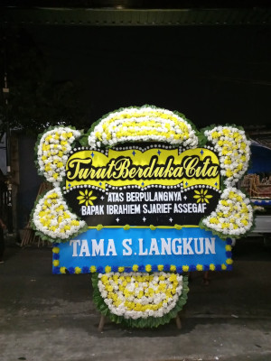 Papan Bunga Duka di Nanga Taman